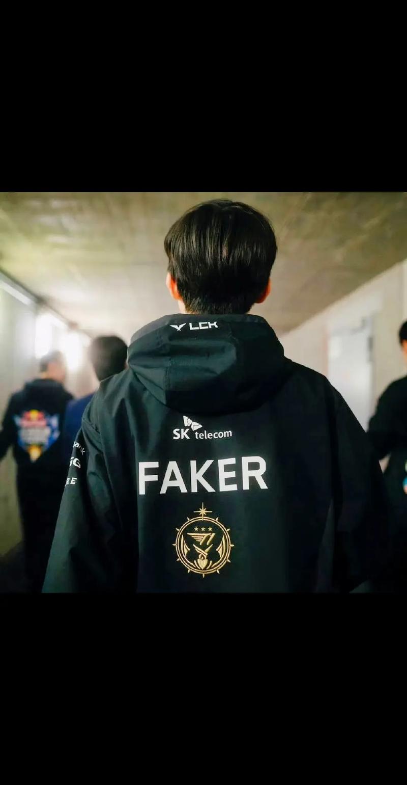 RA官宣：与原 League of Legends 分部主教练Shine正式解约