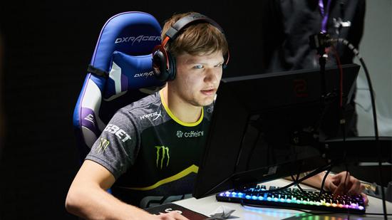 Headtr1ck关于 s1mple 的回归：“他有能力再次展现巅峰状态”
