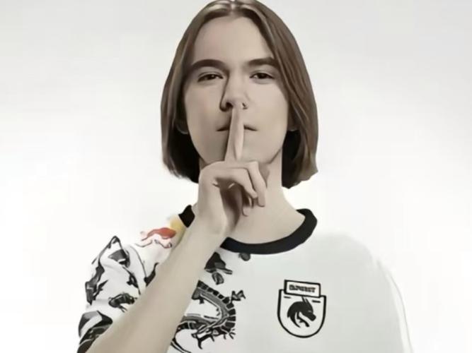 LPL夏季赛区域选拔赛：RNG 3：2 险胜LNG，获得最后一张门票