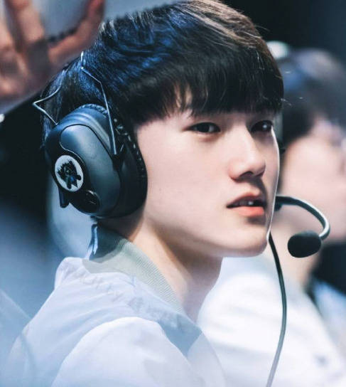 G2 vs Falcons 成为 2025 年 StarLadder 布达佩斯 Major 第三阶段观看人数最多的比赛