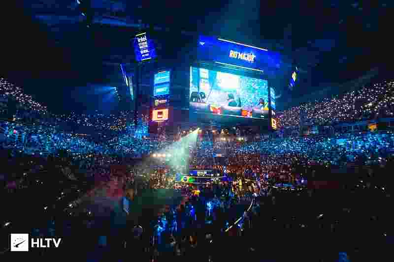 全球先锋赛首日预告的官方公告： Top Esports 将对阵 Hanwha Life Esports ，一场强强对决，争取一个良好的开局