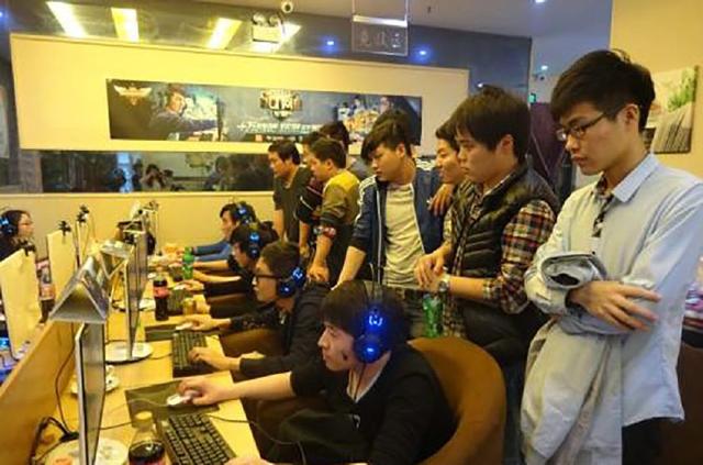 Uzi 变成了独特技能的大师，并在韩国服务器上以61%的1000分炮胜率直接排名